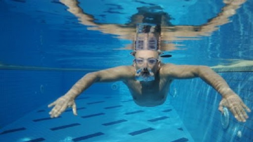 Hướng dẫn cách mở mắt dưới nước khi bơi đơn giản, chuẩn xác