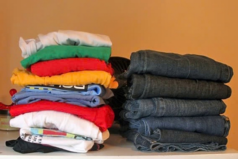 cách giữ màu quần áo đen bền lâu bạc